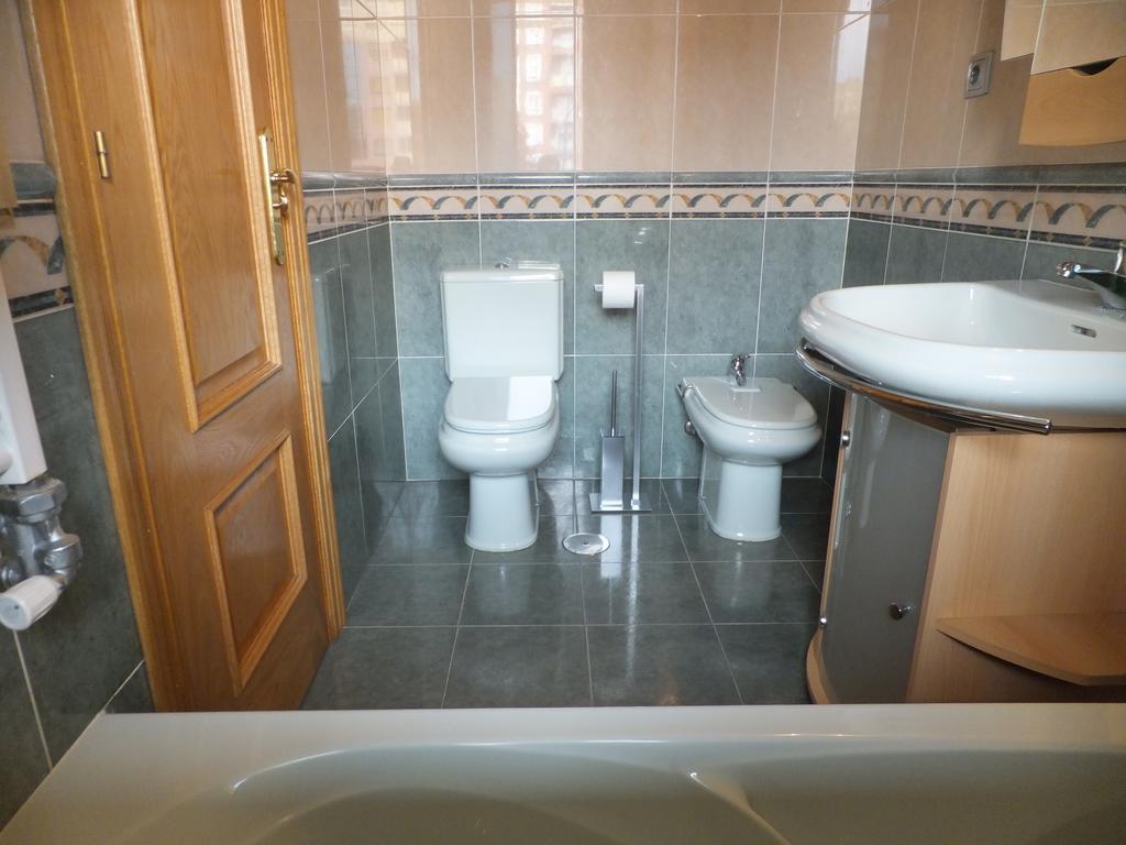 Www Apartamento Conde De Leon Wordpress Com Parking Opcional Экстерьер фото